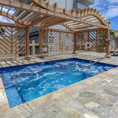 Ocean & Diamond Head View Studio At Waikiki Хонолулу Екстериор снимка