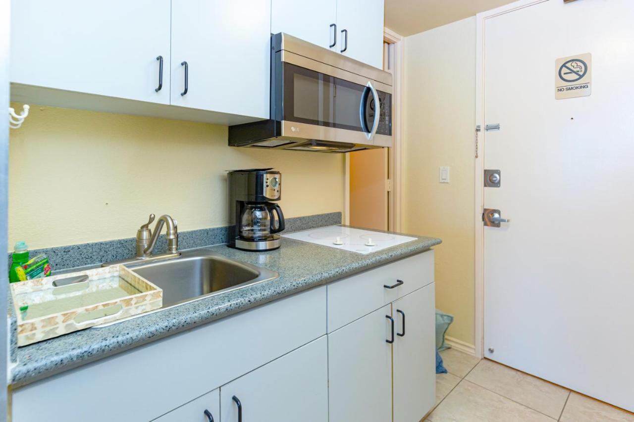 Ocean & Diamond Head View Studio At Waikiki Хонолулу Екстериор снимка