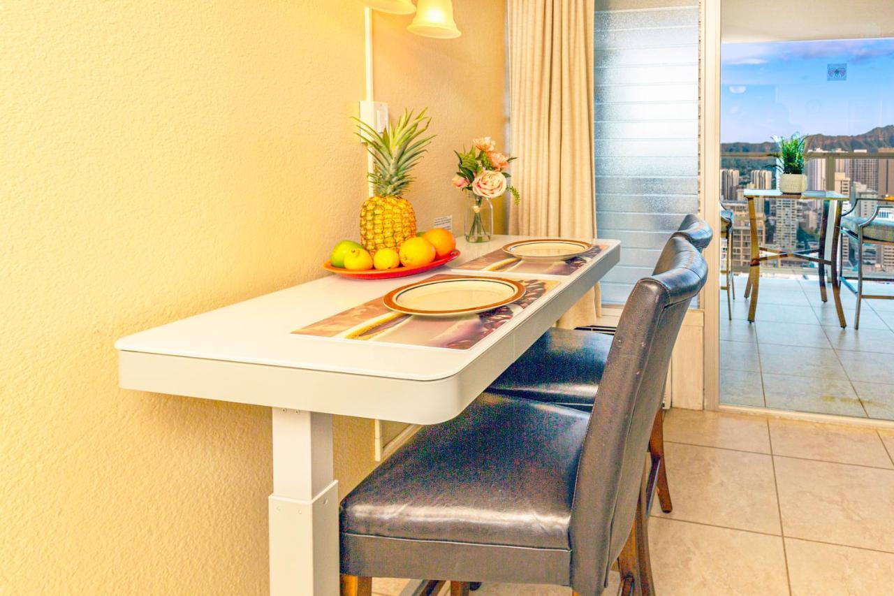 Ocean & Diamond Head View Studio At Waikiki Хонолулу Екстериор снимка